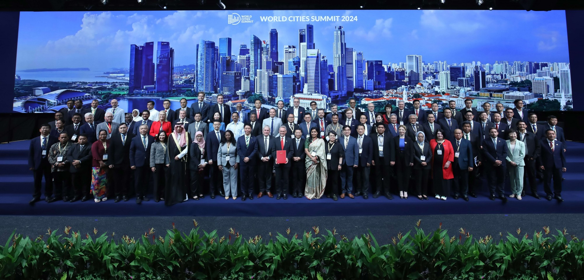 1. World Cities Summit 2024 Mayors Forum Group Photo.jpg